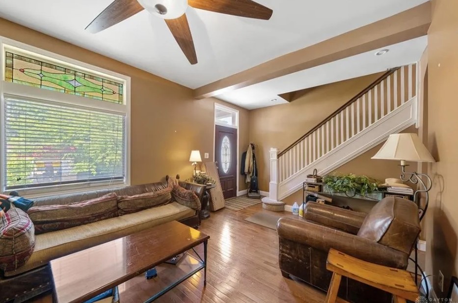 Property thumbnail image