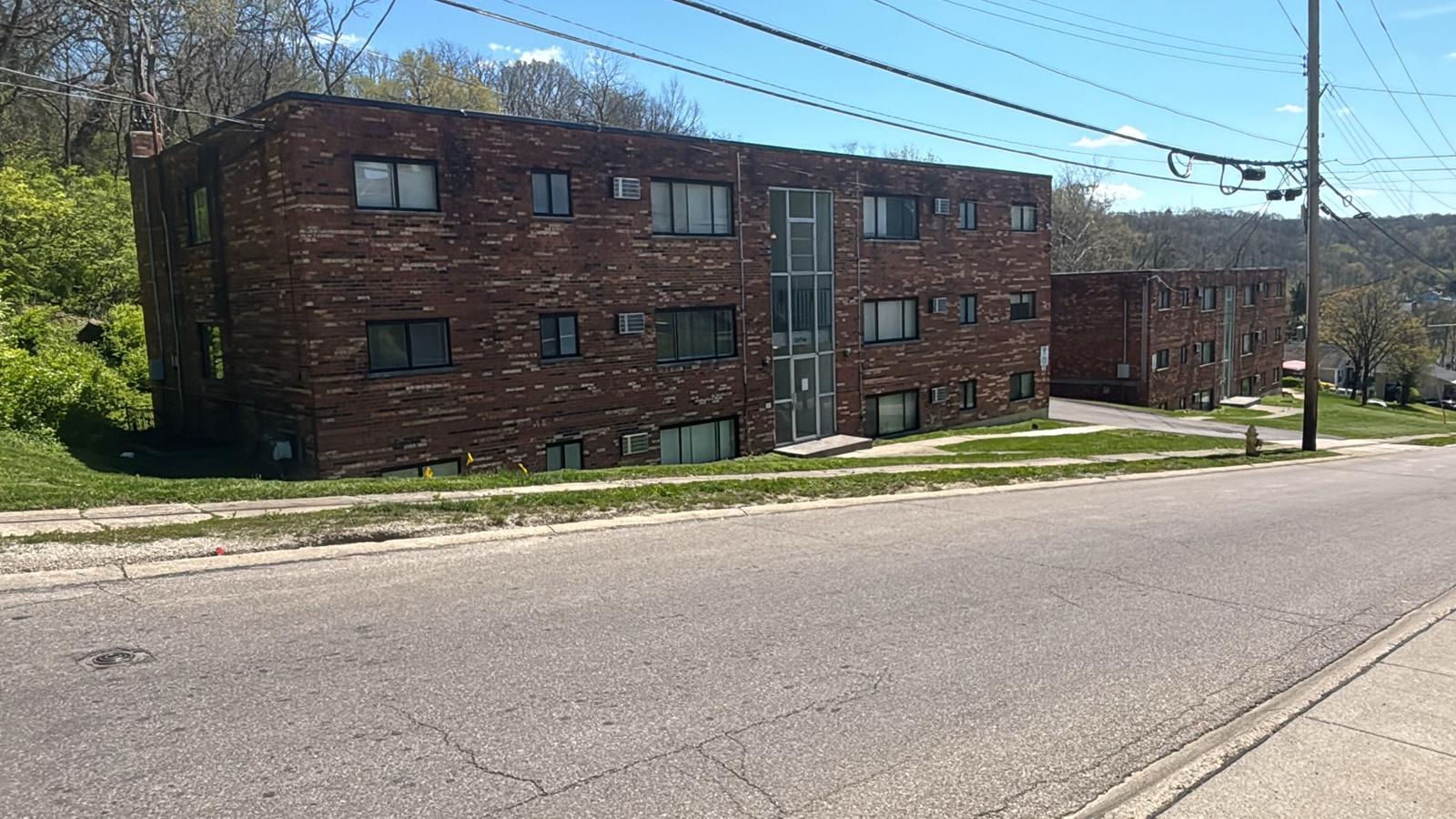 2478 White Street - 3