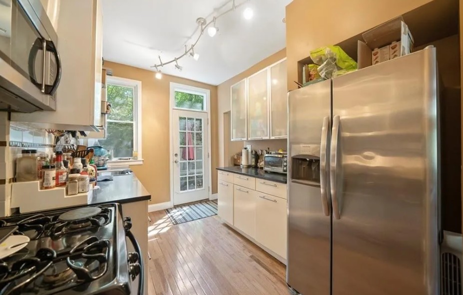 Property thumbnail image